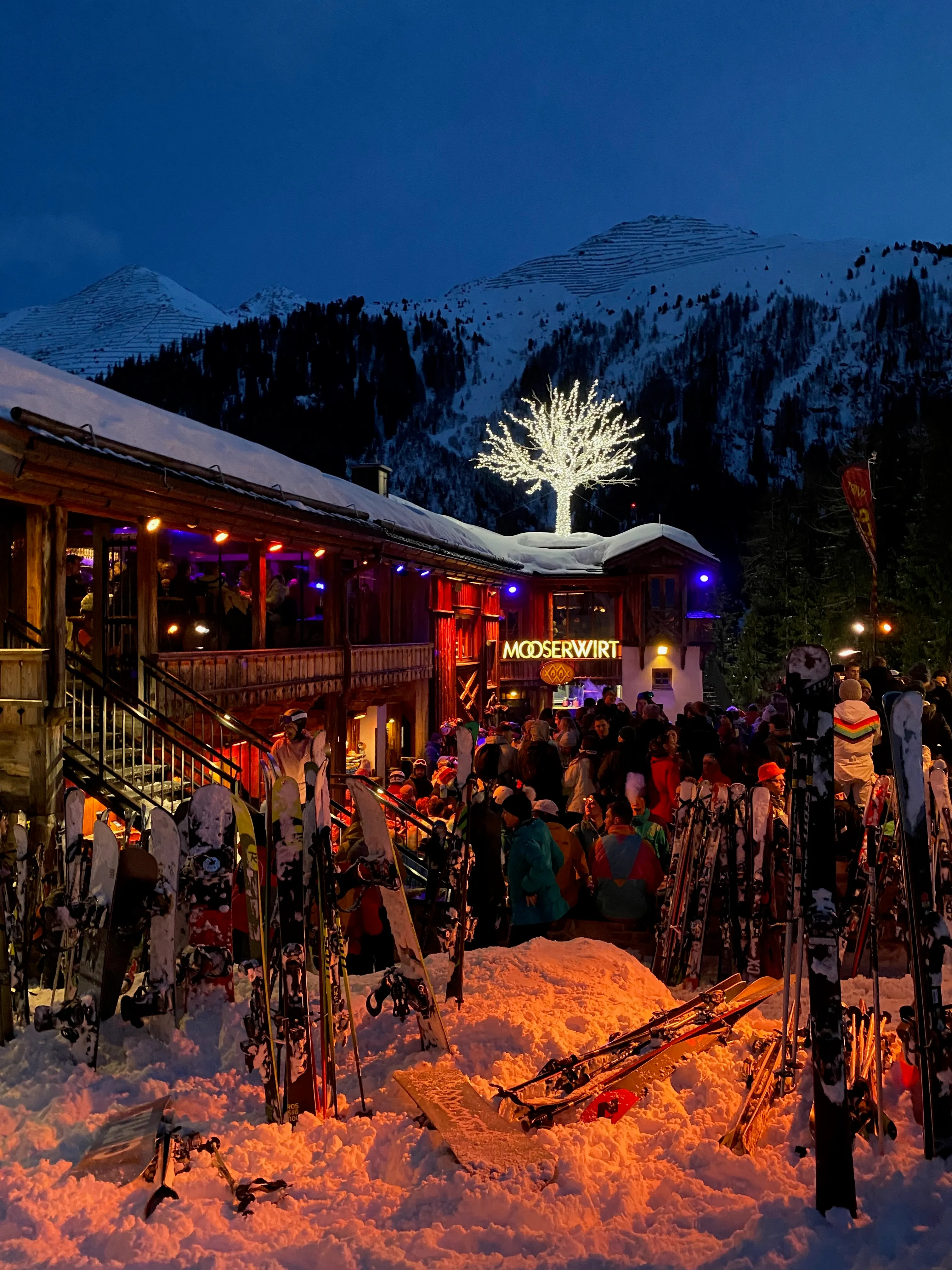 The legendary Mooserwirt at night